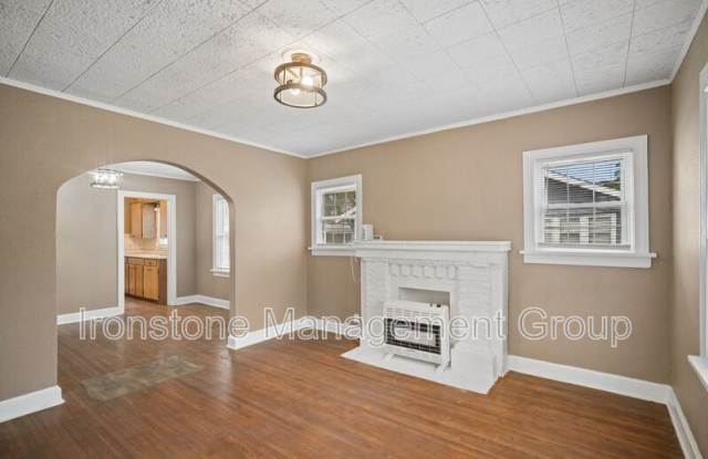 1412 S Florence Place Gallery 3