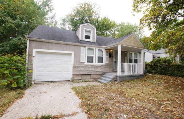 2121 E 81st Ter - 2121 East 81st Terrace, Kansas City, MO 64132