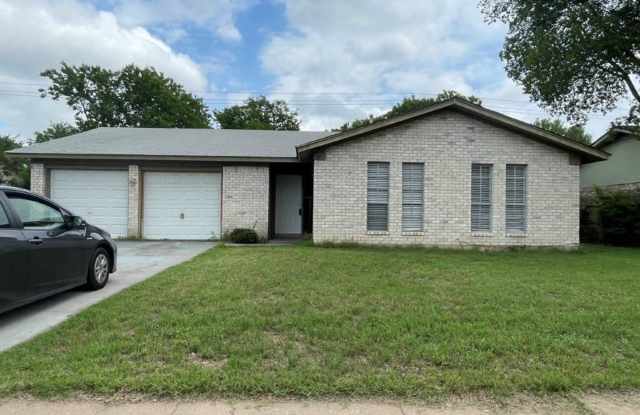 Discover comfort and convenience in this charming single-story home! photos photos