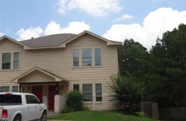 3 bdrm/3 bath Ranch at Sam Houston photos photos