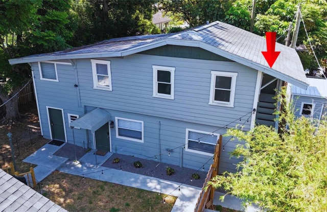 303 E PARIS STREET photos photos