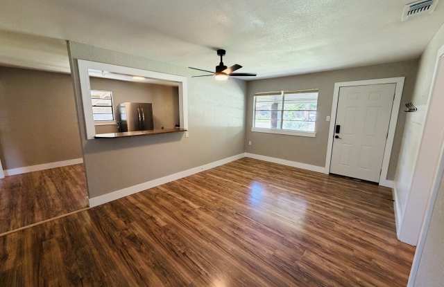 685 South 1st Avenue photos photos