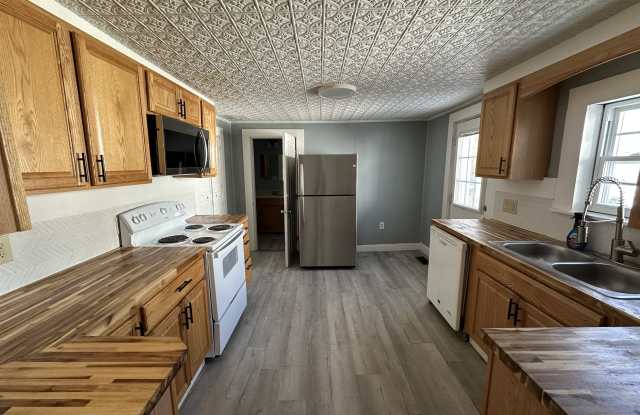 180 Birch Street photos photos