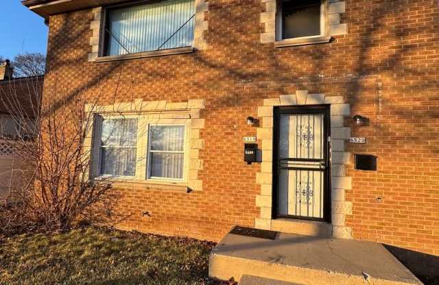 6518-6520 West Hampton Avenue - 1 photos photos