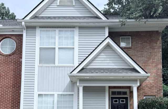 Large townhome in downtown Dawsonville photos photos