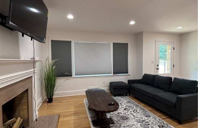 120 McLeroy Drive Gallery 3