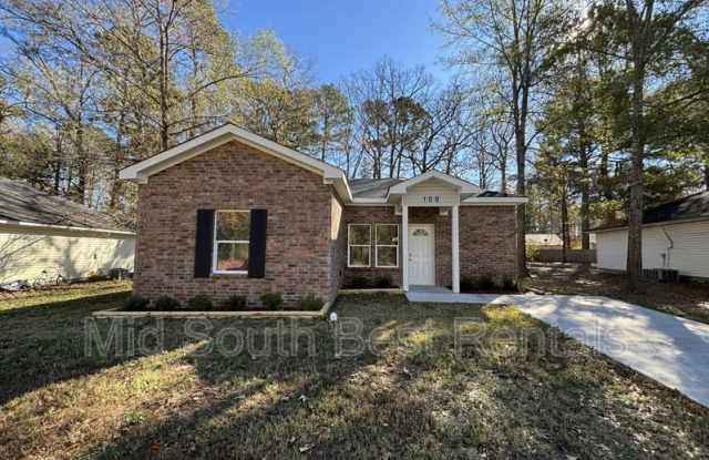 108 Deer Run Dr - 108 Deer Run Drive, Pulaski County, AR 72206