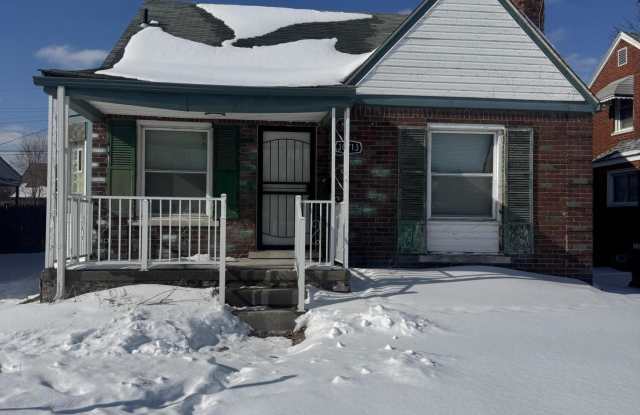 10713 Beaconsfield Street photos photos