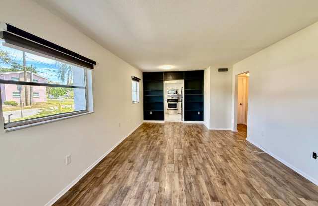 3460 32nd Ave N Apt 101B Gallery 2