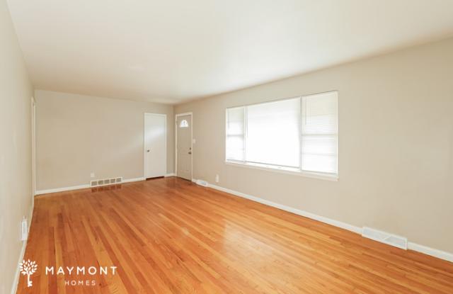 4503 East 112 Terrace Gallery 4