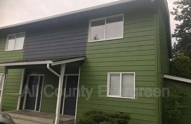 1540 29th St SE photos photos