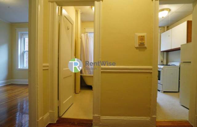 60 Woodstock Ave. photos photos
