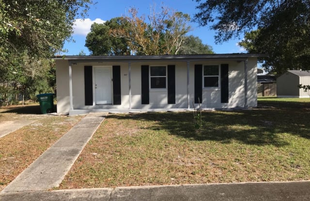 1157 Penfield Ave. - 1157 Penfield Avenue, Deltona, FL 32725