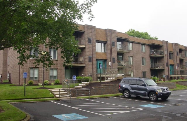 5 Oakridge Dr. - 5 Oakridge Drive, Bucks County, PA 19047