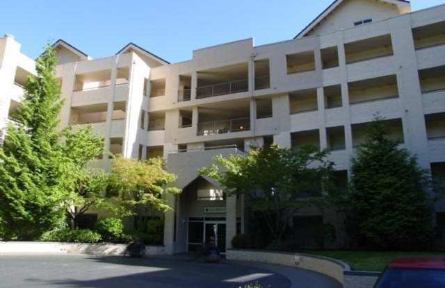 Charming 3 Bedroom Condo at the Quintet in Cedar Mill with Security gate and Secure Parking - 6685 West Burnside Street, West Haven-Sylvan, OR 97210
