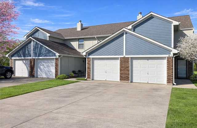 2121 Highridge Dr photos photos
