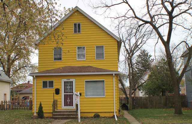 1225 Jackson Street - 1225 Jackson Street, North Chicago, IL 60064