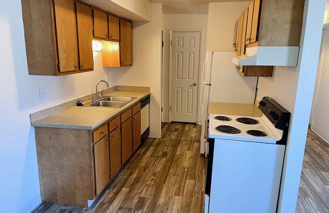 Sweetwater Heights Apartments Gallery 2