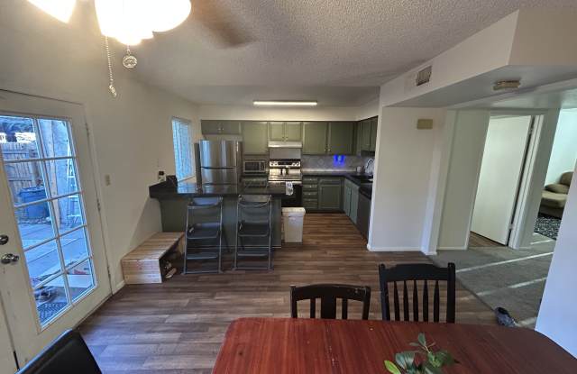 2221 West Farmdale Avenue photos photos 2221 West Farmdale Avenue photos photos