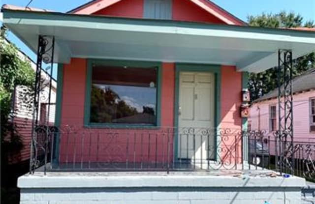 1028 PACIFIC Avenue - 1028 Pacific Avenue, New Orleans, LA 70114