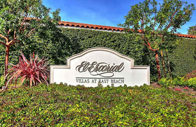 The American Riviera Living at El Escorial Villas Gallery 3