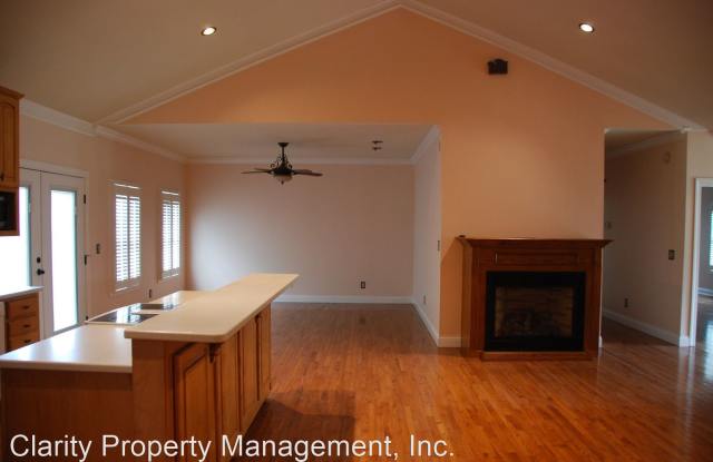 272 Mallard Trl NW Gallery 4