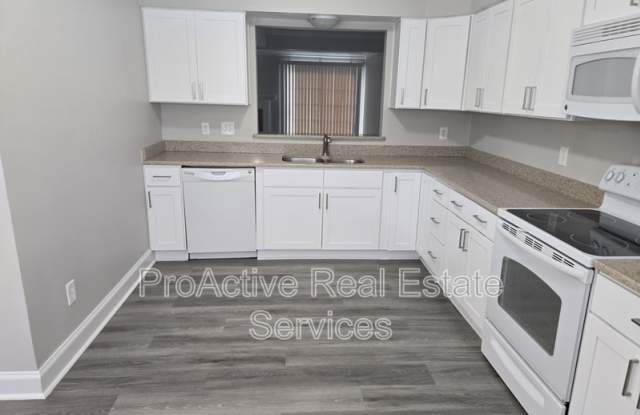 674 Lord Dunmore Dr Gallery 4