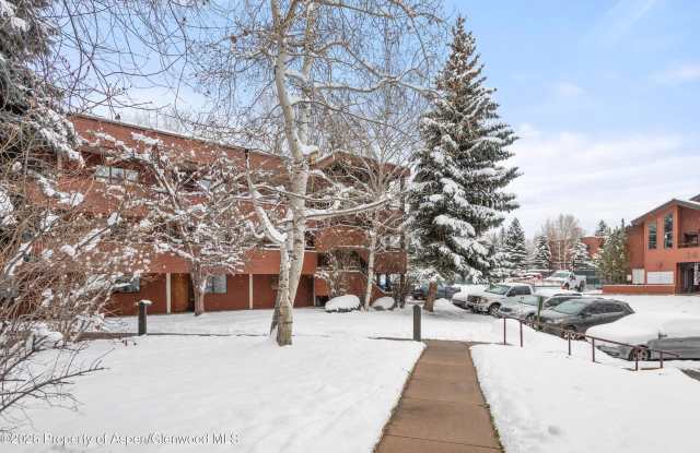 1317 Vine Street photos photos