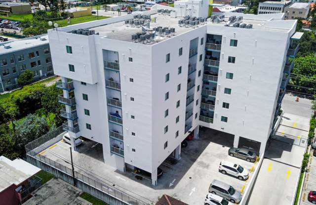 Vista del Rio Apartments Gallery 2