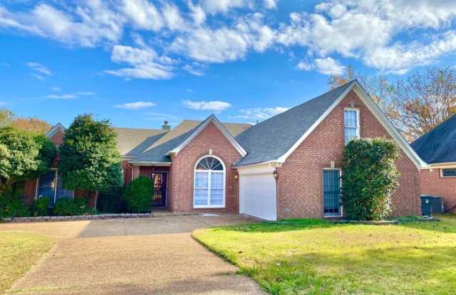 836 Tropicana Drive East photos photos