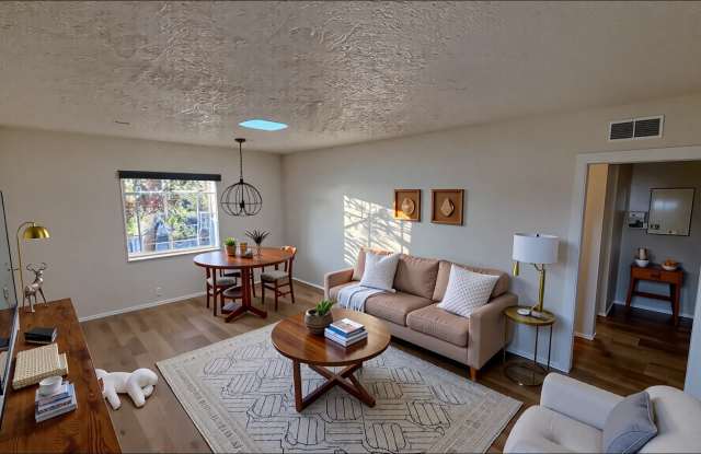 2928 Piedmont Dr photos photos