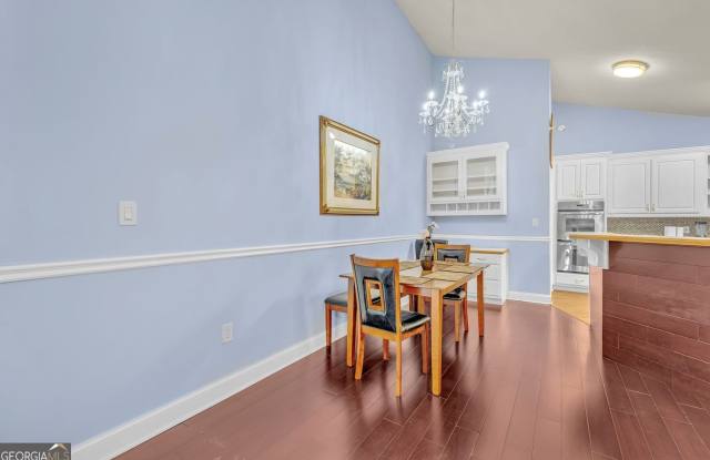 5575 Milam Road photos photos