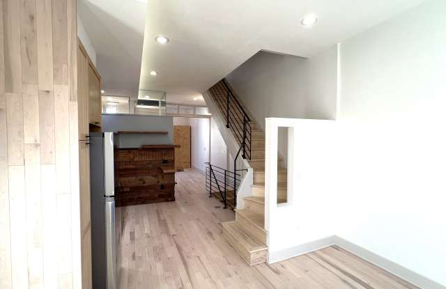2019 South Beechwood Street Gallery 4