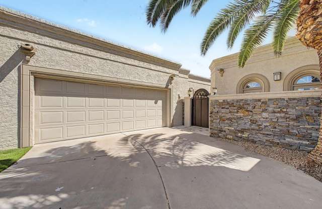 8407 E Del Camino Drive photos photos