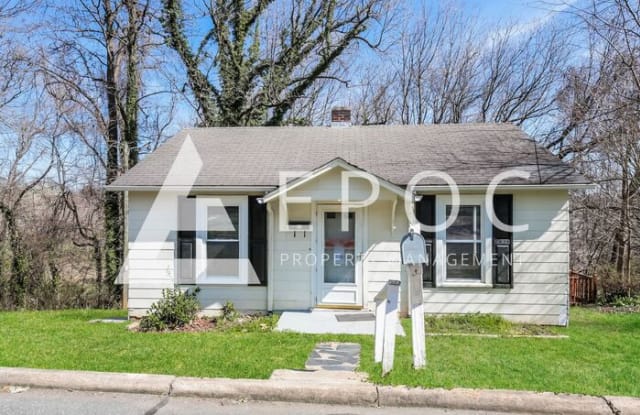 1001 Lane Street - 1001 Lane Street, Reidsville, NC 27320