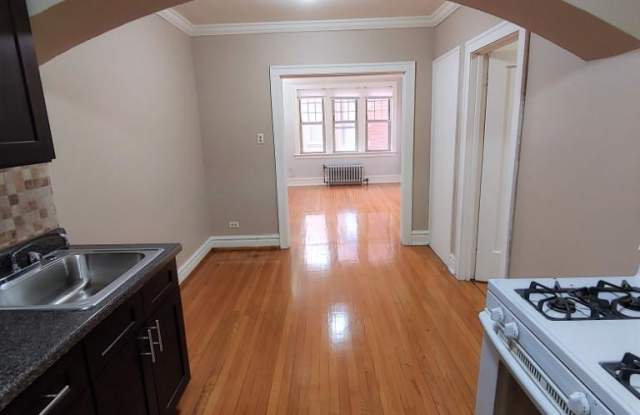 2141 South 61st Court Gallery 2