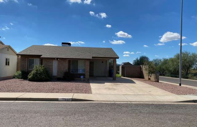 301 E SEQUOIA Drive Gallery 2