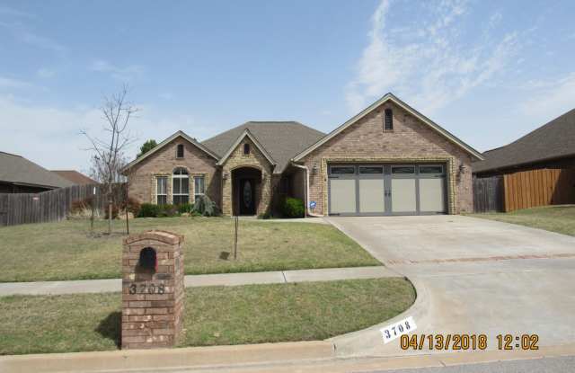 Fantastic home located in Eastlake photos photos