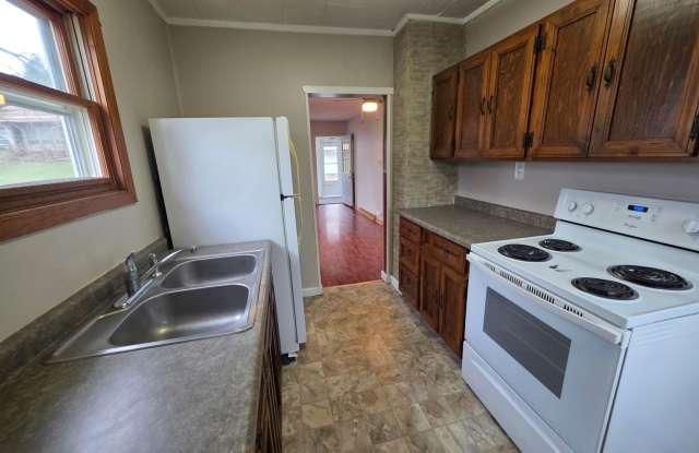 2 Bed 1 Bath Single Family Home in Wisconsin Rapids photos photos