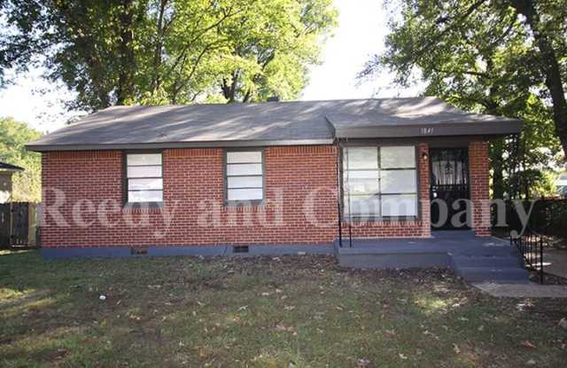 1841 S Sutton Dr photos photos
