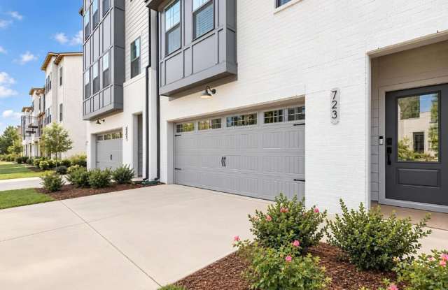 Modern NEW CONSTRUCTION Cary Townhome | 4 Bedrooms, & Prime Location Gallery 3