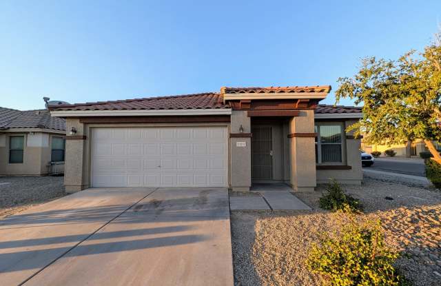 2404 W Roeser Road photos photos