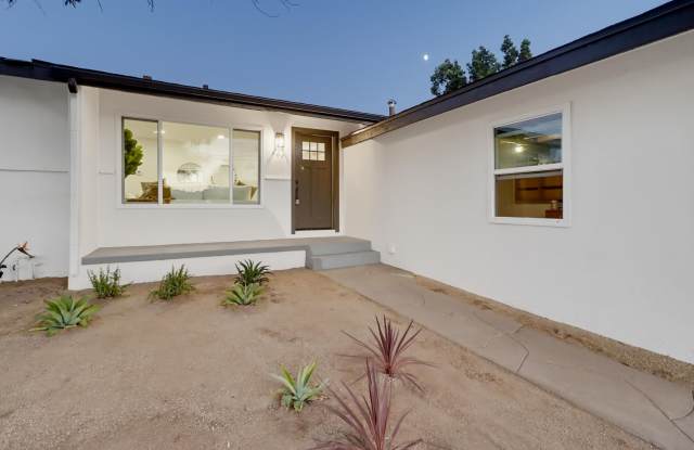 3 Bedroom 2 Bathroom House Available For Rent In El Cajon! Gallery 4