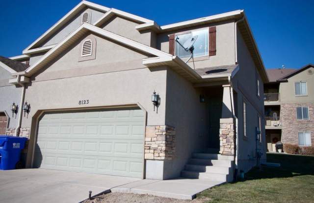 8123 N Plum Creek Cir Gallery 2