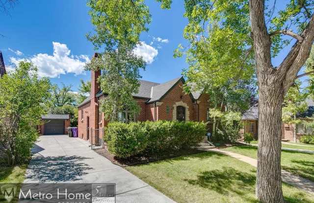 663 Grape St photos photos