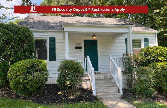 1812 Oak St photos photos