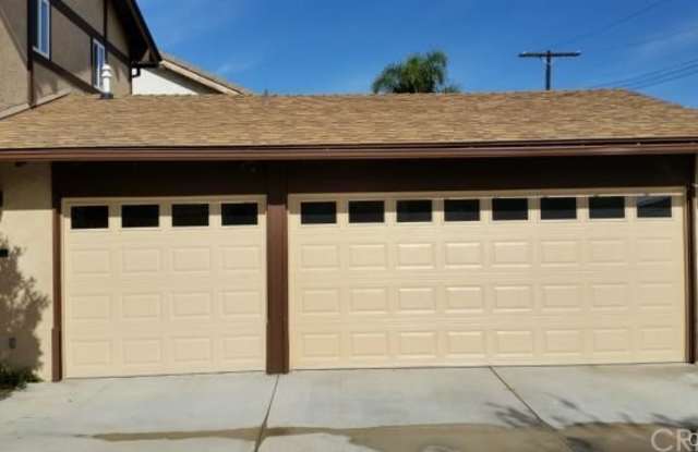17161 Sandra Lee Lane Gallery 2