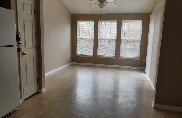 136 Pine Knoll Cir Gallery 4