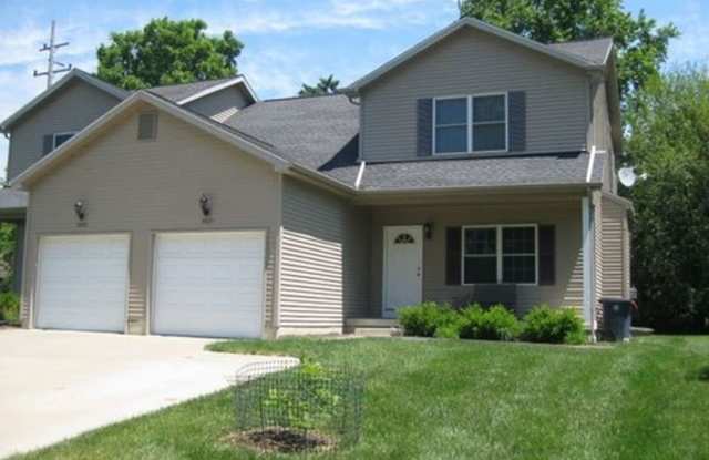 3029 Charing Cross photos photos