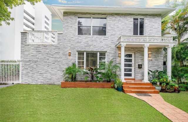 320 SW 29th Rd photos photos